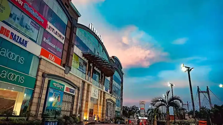 Avani Riverside Mall